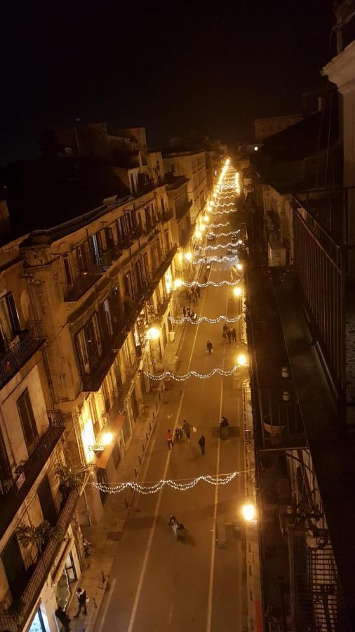 Casa Del Parlamento Apartment ปาแลร์โม ภายนอก รูปภาพ