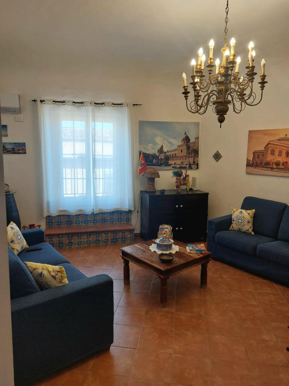 Casa Del Parlamento Apartment ปาแลร์โม ภายนอก รูปภาพ