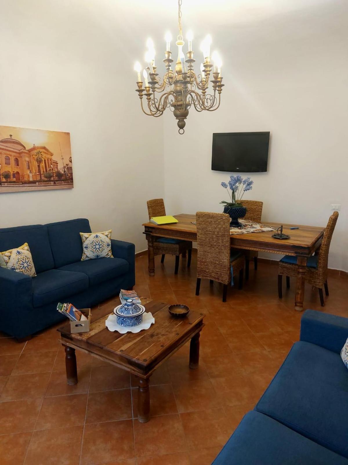 Casa Del Parlamento Apartment ปาแลร์โม ภายนอก รูปภาพ