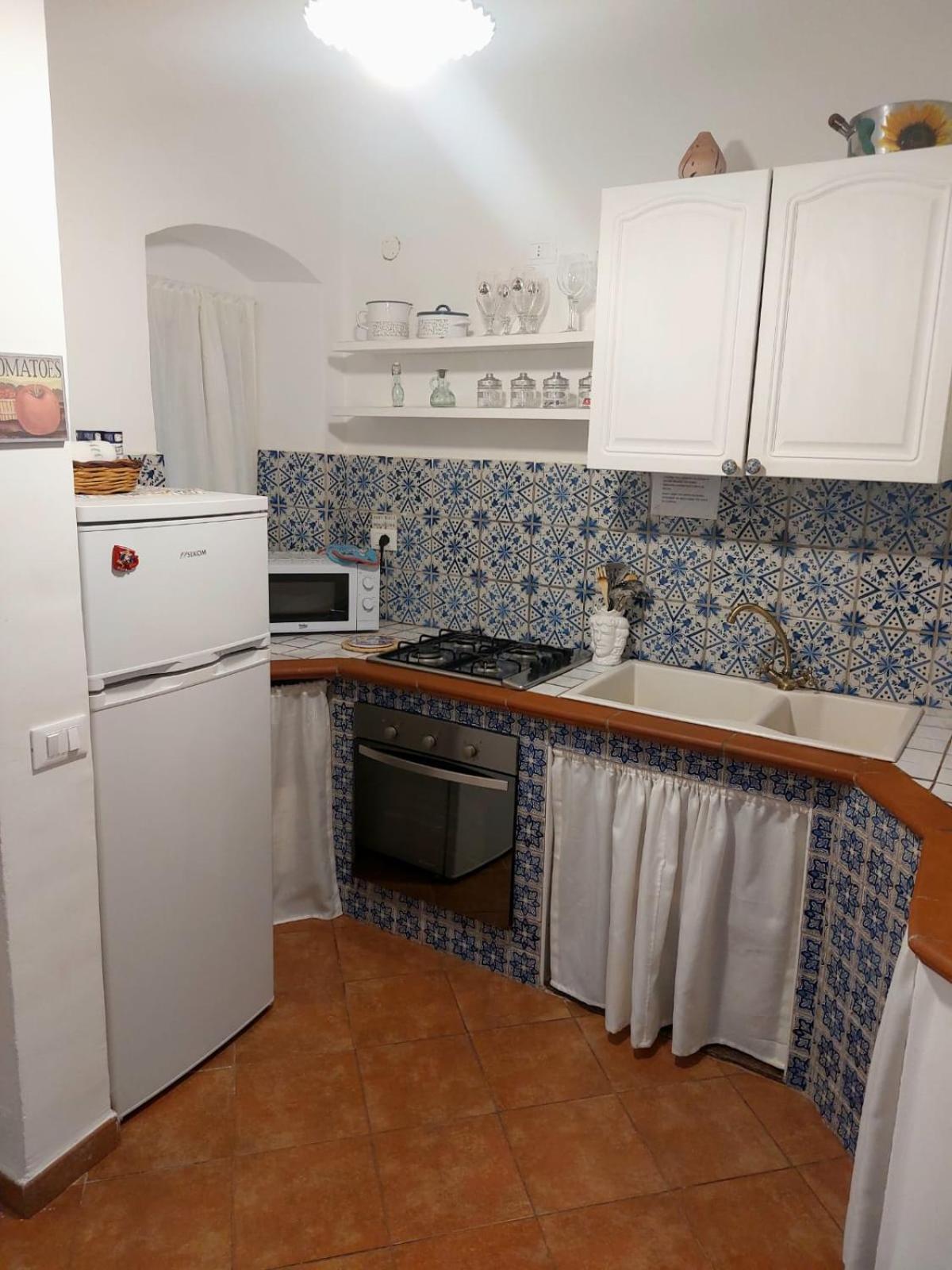 Casa Del Parlamento Apartment ปาแลร์โม ภายนอก รูปภาพ